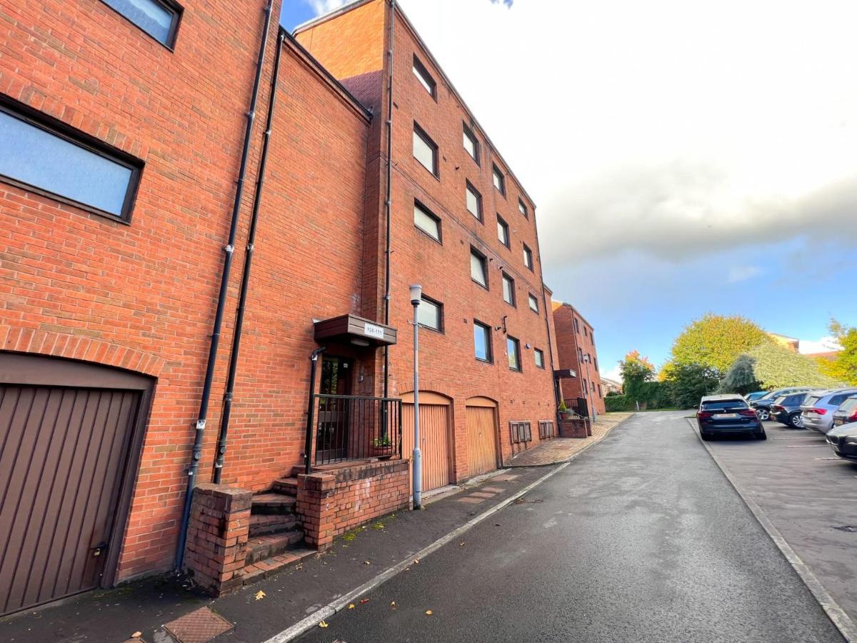 Anniesland Glasgow 1Bd Flat - Free Parking Kültér fotó