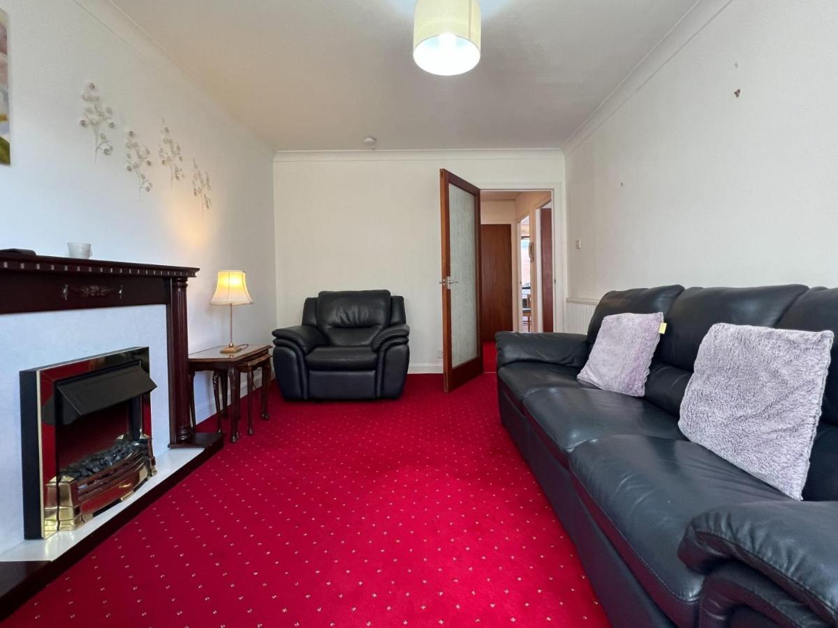 Anniesland Glasgow 1Bd Flat - Free Parking Kültér fotó