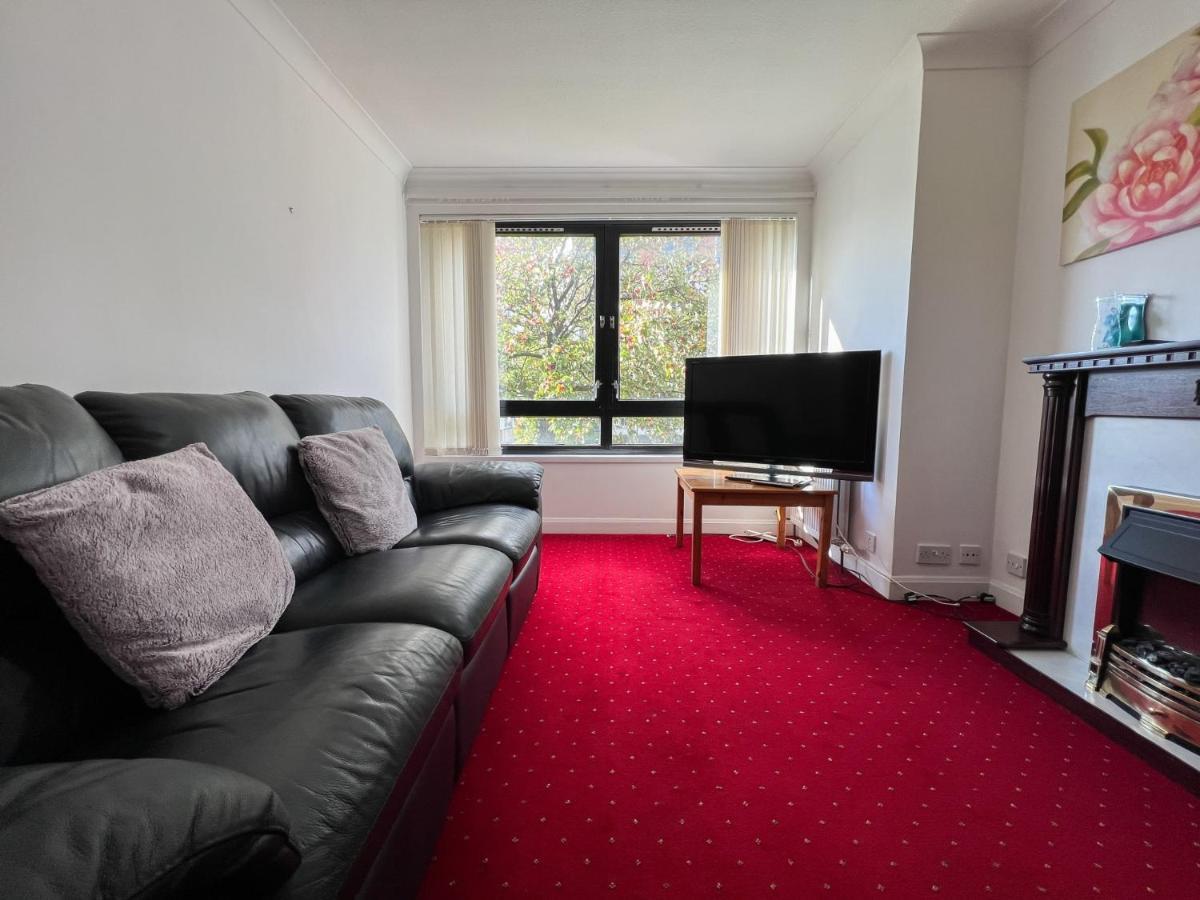Anniesland Glasgow 1Bd Flat - Free Parking Kültér fotó